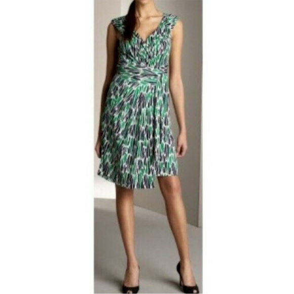 Diane Von Furstenberg Celosa Silk Green & Black Printed Wrap Dress - 4 - Picture 2 of 15